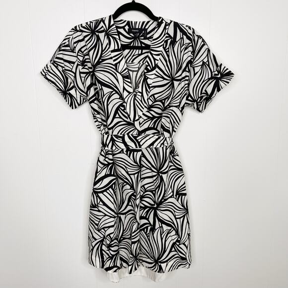 Theory Everyday VNeck Shift Dress Zebra Graphic Print Cotton Black White P - Picture 1 of 15